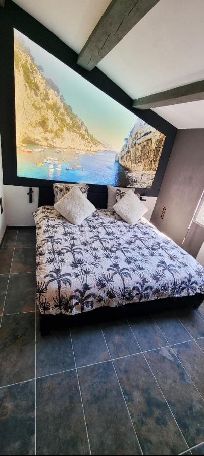 Reves De Vie, Appartement Vue Mer, Grande Piscine Privee , Spa Privatif Cassis Kültér fotó
